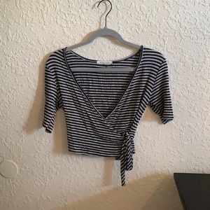 Wrap Crop top